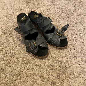 Gray Steve Madden Open-Toe Mules